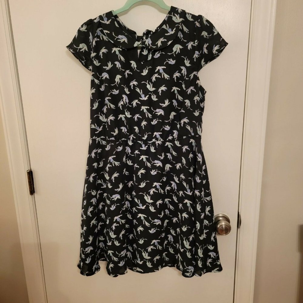 Lauren Conrad Peter Pan Collar Bird Dress 16